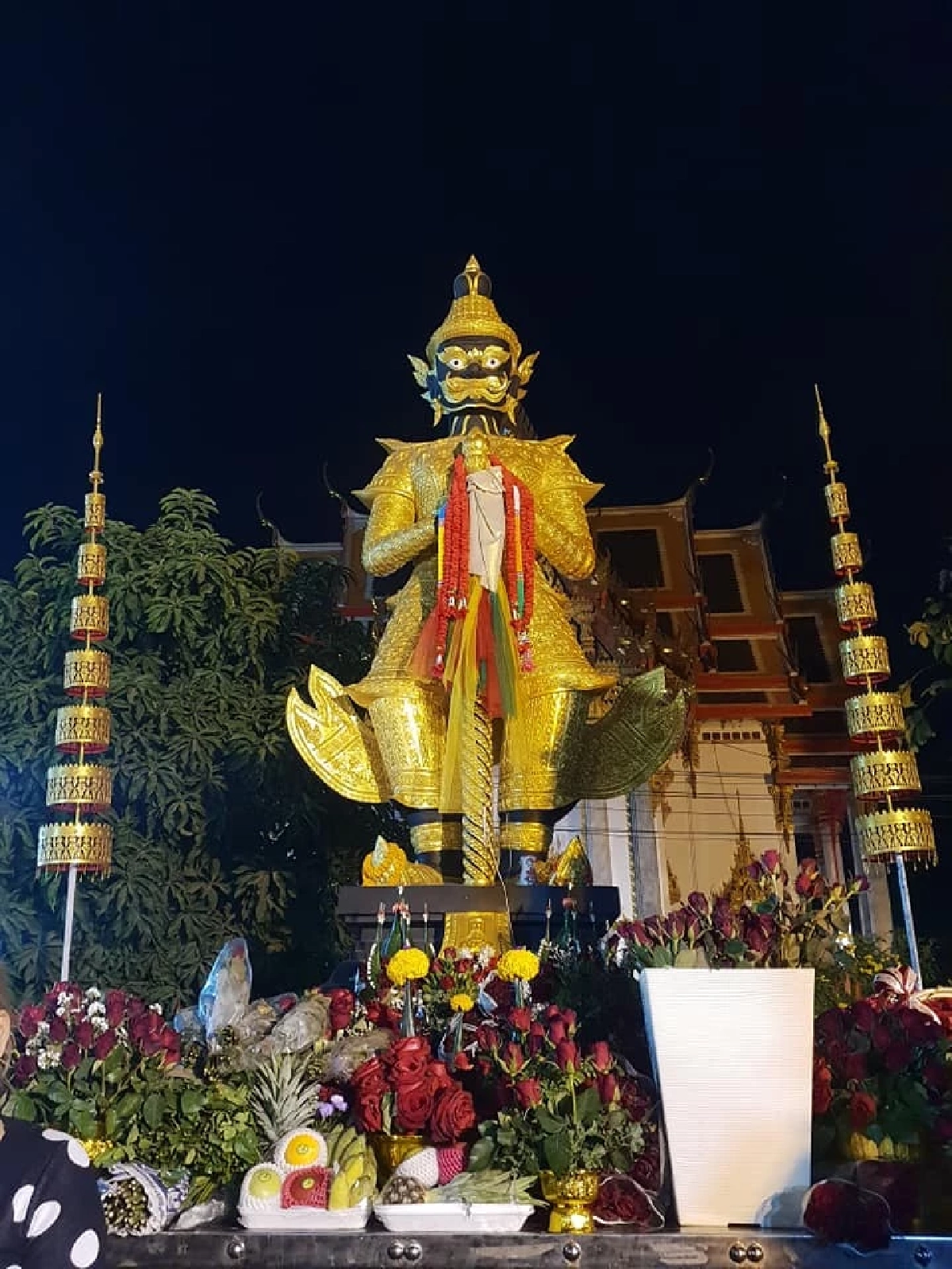 "วัดจุฬามณี" ประกาศปิดวัด งดสักการะ "ท้าวเวสสุวรรณ" แบบไม่มีกำหนด