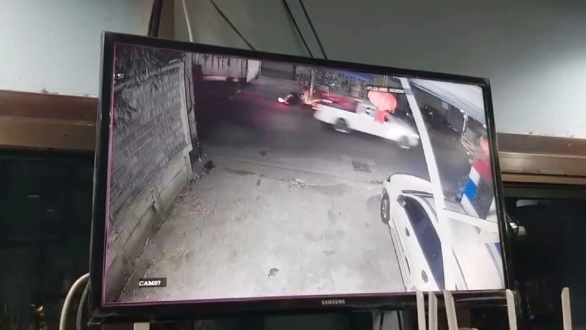 สลด คนขับกระบะ "เมาแล้วขับ" ชนท้ายจยย.ล้ม ดช. 9 เดือน ดับพร้อมย่า ส่วนป้าเจ็บ