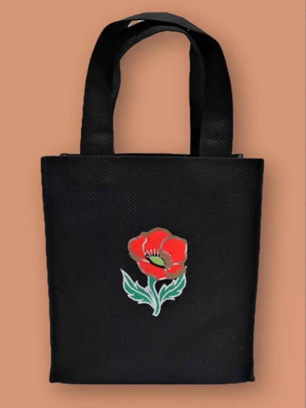 ช้อปคอลเลคชั่น "ดอกป๊อปปี้" ช่วยครอบครัวทหารผ่านศึก