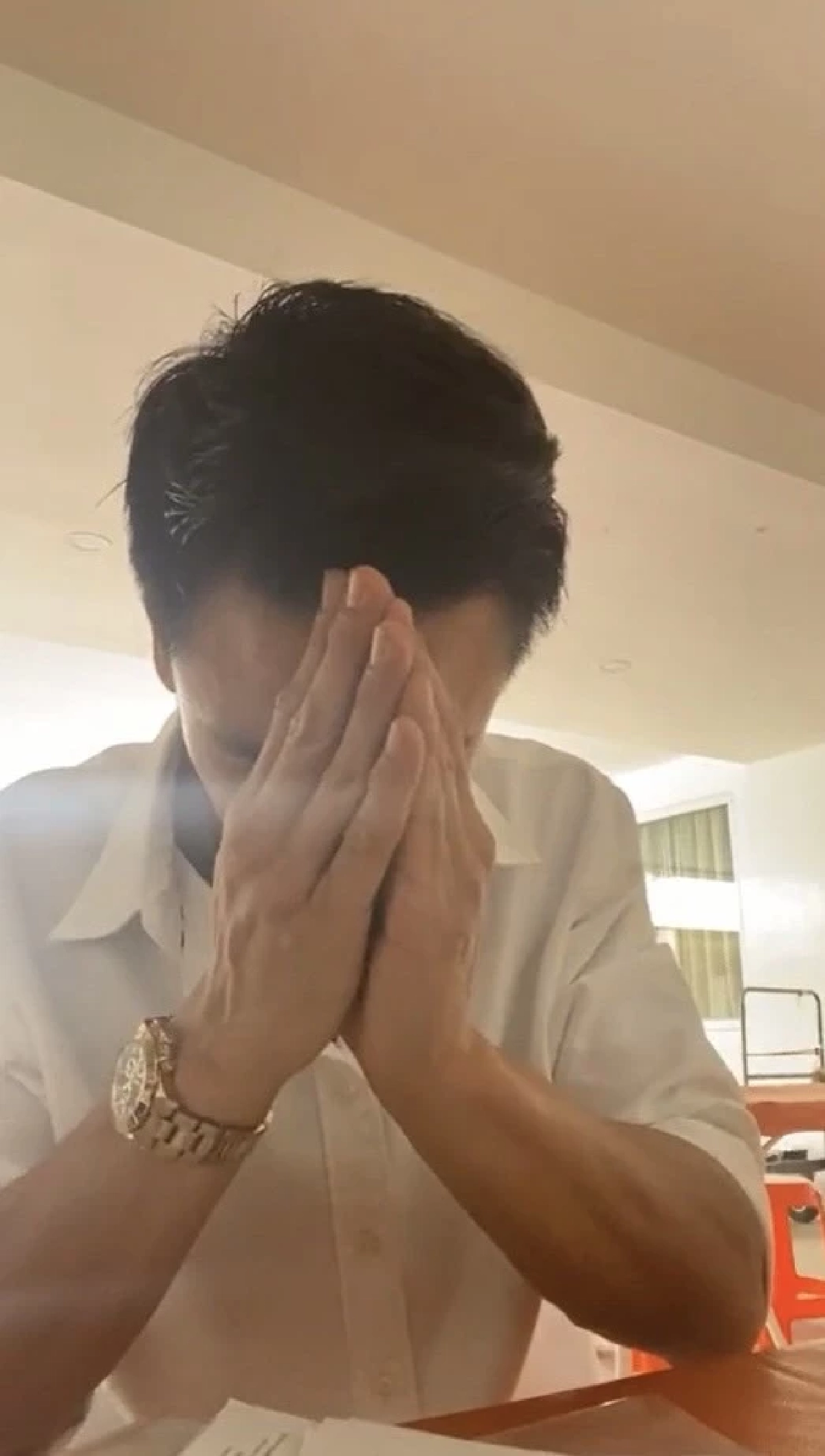 \"บีม ศรัณยู\" โชว์ใบเสร็จค่าปรับ 2 หมื่น ตำรวจเตรียมส่งฟ้อง ขับรถไม่จดทะเบียน