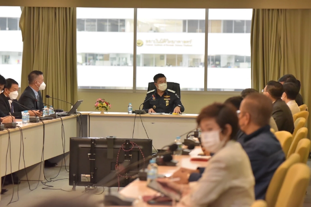 DSI หารือ "อัยการ" เดินหน้าสืบสวนสอบสวนคดี"รถหรู"