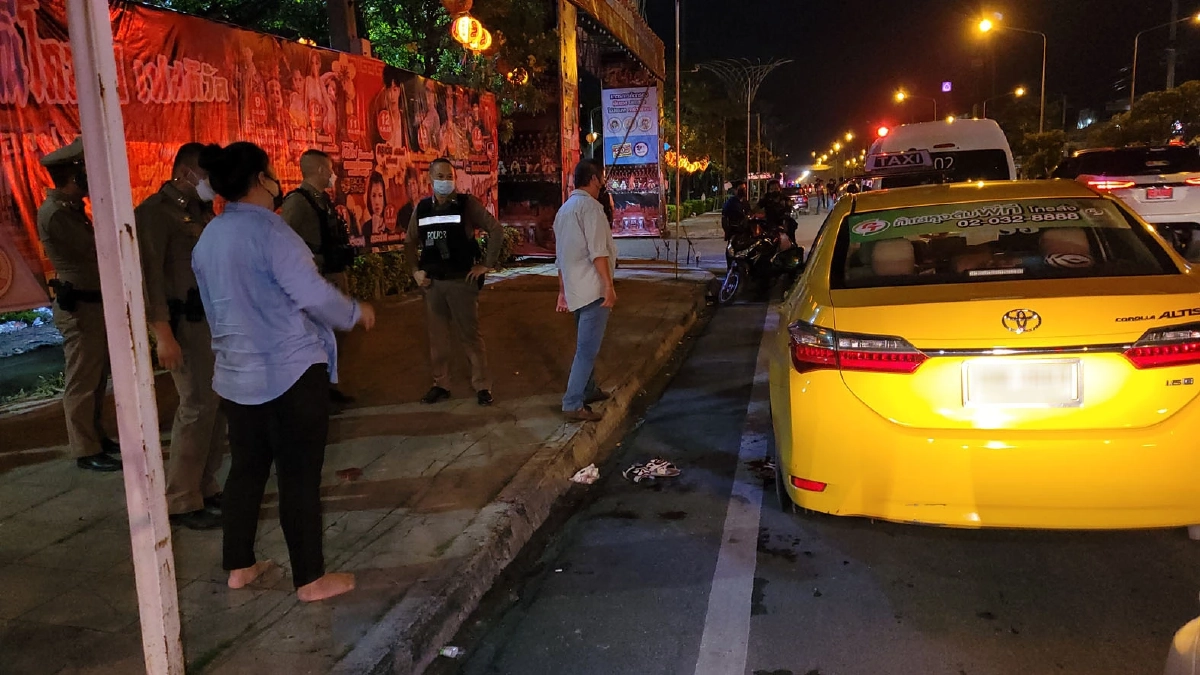 "2 โจ๋ปากน้ำ" กลับจากเที่ยวงานโคมไฟ เกิดเขม่นกับอีกกลุ่มโดน "ไล่แทง"สาหัส