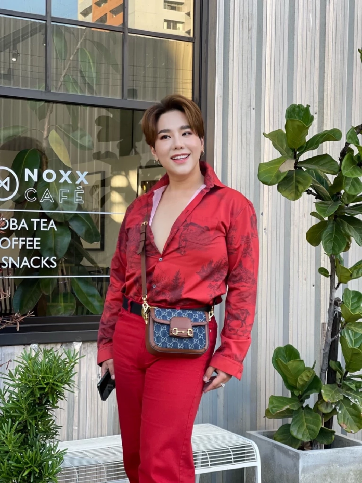 หุ่นแซ่บด้วยมีดหมอ "บุ๊คโกะ" ดูดไขมัน ตัดหนังหน้าท้อง เอวเล็กลง 10 นิ้ว