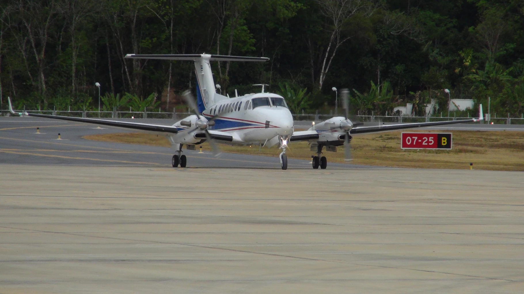 อนุทิน-ศักดิ์สยาม ควงแขนตรวจสนามบินเบตง เตรียมเปิดพาณิชย์เดือนนี้