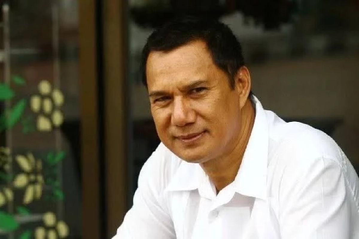 "จิ๊ก เนาวรัตน์" โพสต์อาลัย "สรพงศ์" เสียใจมาก คู่ขวัญตลอดกาลจากไป