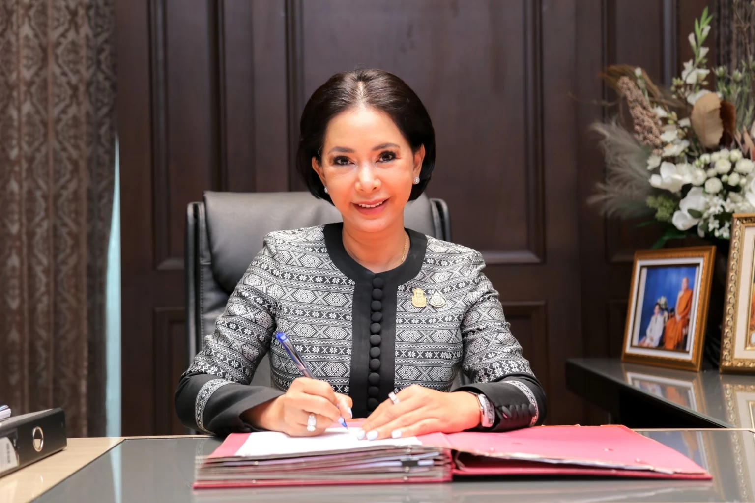 น.ส.ณัฐธ์ภัสส์ ยงใจยุทธ ผู้ช่วยรัฐมนตรีประจำกระทรวงยุติธรรม 