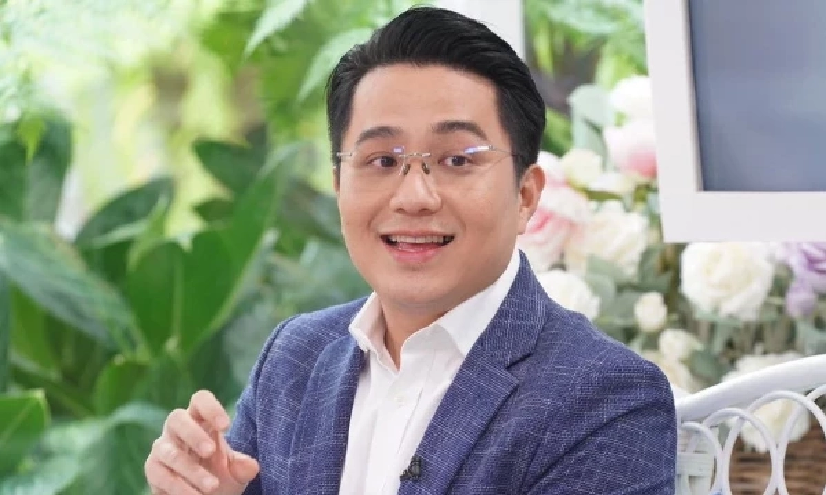 ส่องดวง "ไฮโซปอ" กับชาว "ราศีพฤษภ" 2 หมอดูชื่อดัง ทำนายไว้แบบนี้