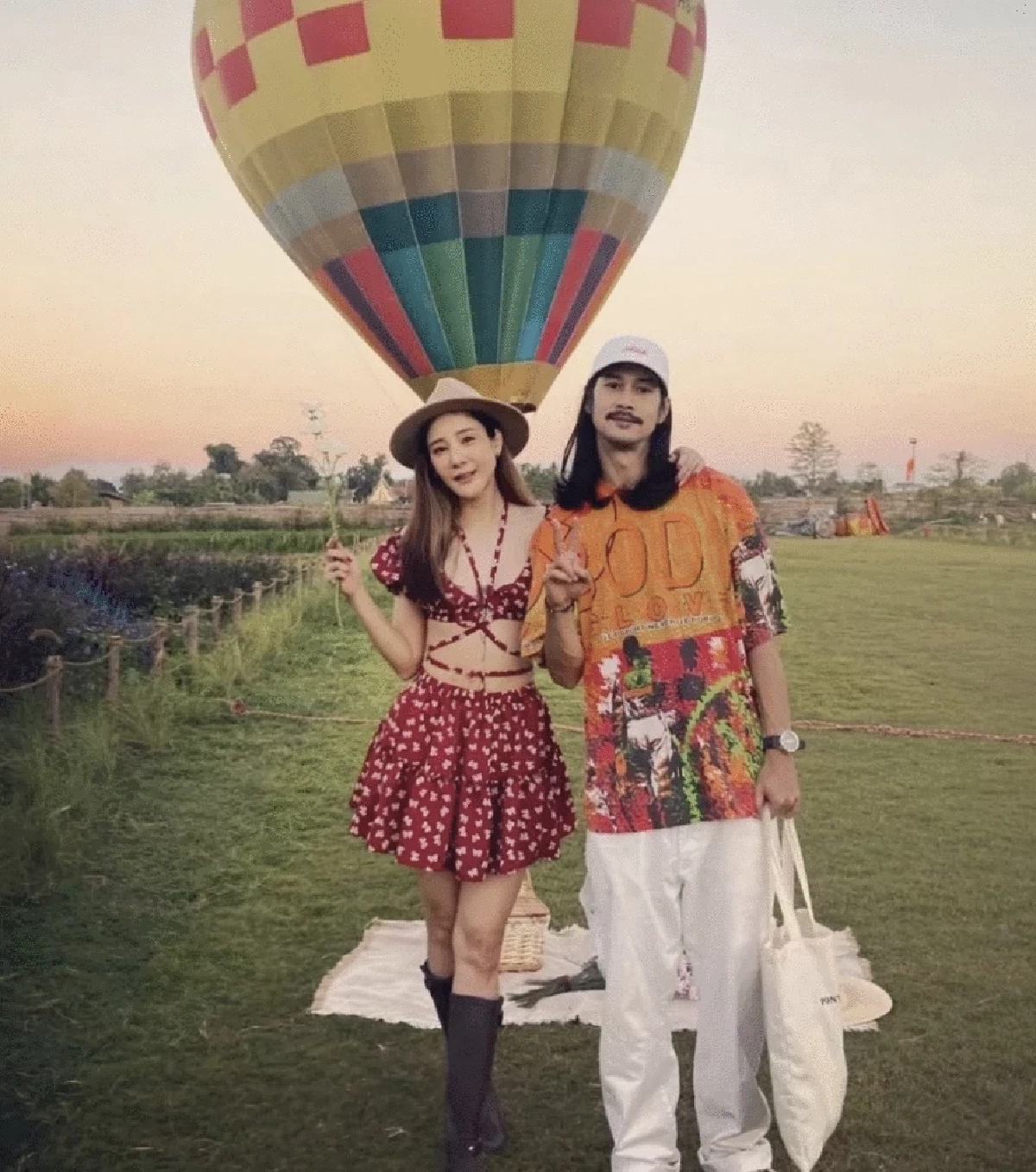 ยังร้องไห้อยู่ เพื่อนสนิท "แตงโม" พูดถึง "เบิร์ด" แบบนี้...ฟังแล้วน้ำตาไหล?