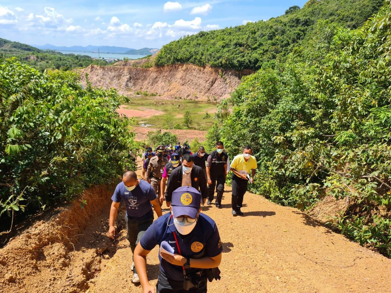 บน“เขาแดง” มีอะไร ทำไม? กลุ่มนายทุนต้องการพื้นที่แห่งนี้ไปทำอะไรในอนาคต