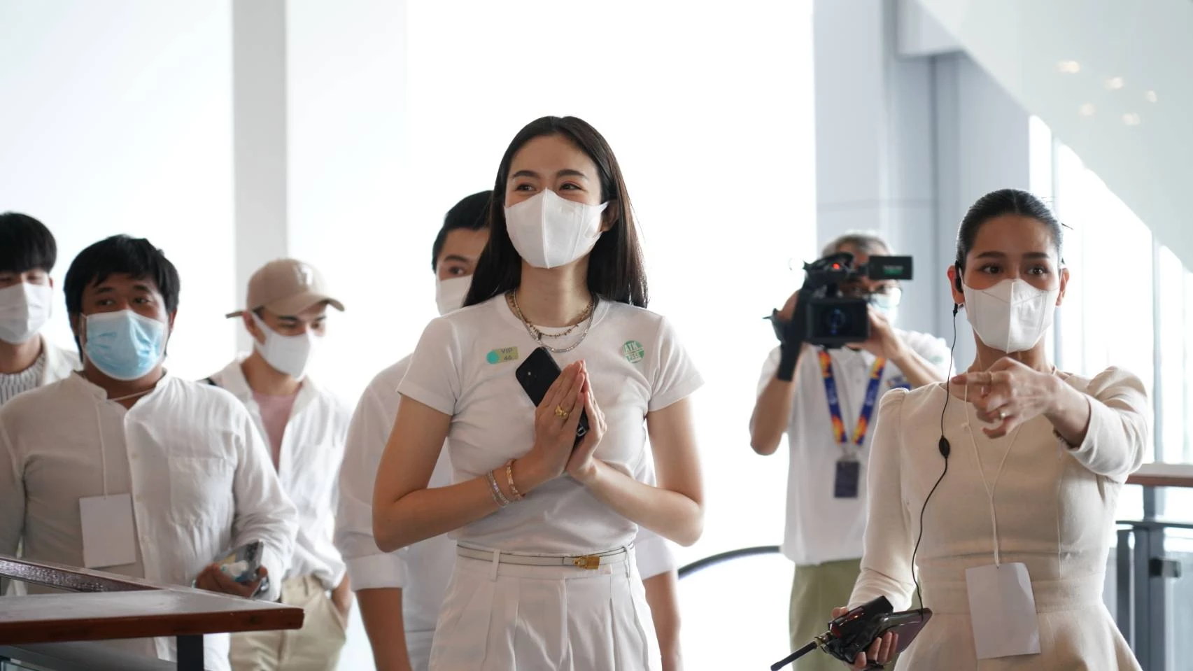 รู้แล้วอึ้ง เปิดสาเหตุ "โตโน่" สวมสูทสีดำร่วมงาน "แตงโม นิดา" ทำเอาน้ำตาซึม