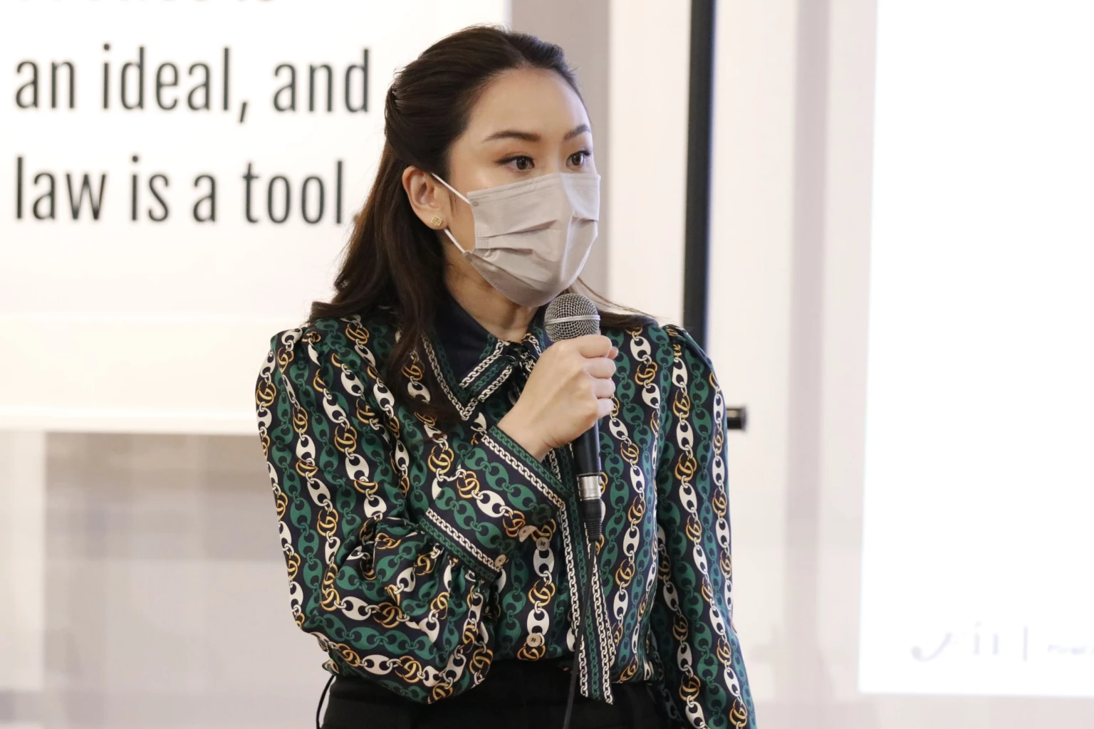 อุ๊งอิ๊ง ขยับแล้ว ดัน “นวัตกรรมทางการเมือง” แก้ปัญหาประชาชน