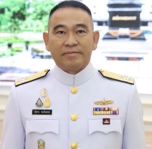 โปรดเกล้าฯ "นายทหาร" 238 ตำแหน่งกลางปี-เด้ง ผช.ผบ.ทร.