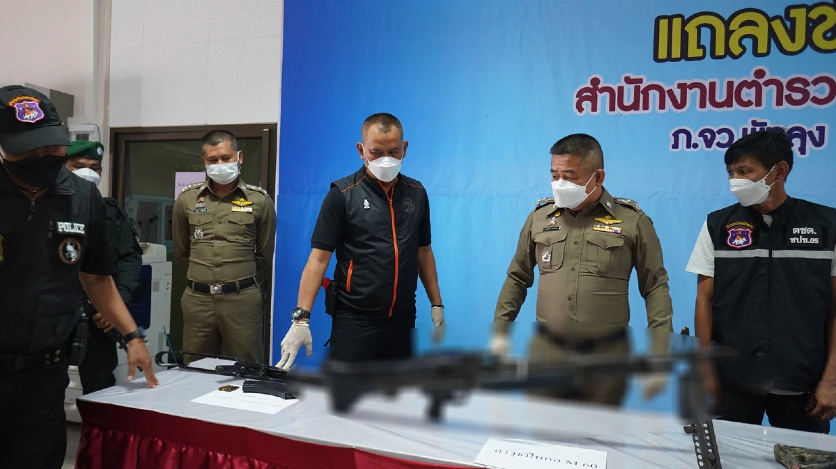 "บิ๊กใหม่" นำยึด "อาวุธปืนสงคราม"  แก๊ง "ฉุย รักจันทร์ " หลังเจ้าตัวรับสารภาพ