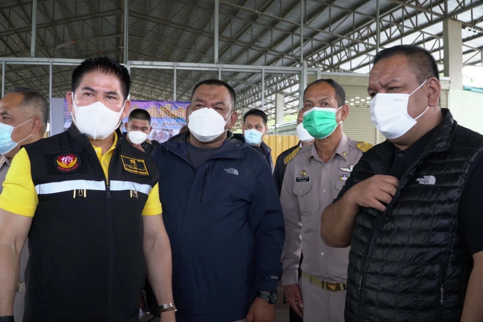 ร.อ.ธรรมนัส และ สัมพันธ์ มะยูโซ๊ะ เตรียมการรอรับลุงป้อมที่นราธิวาส