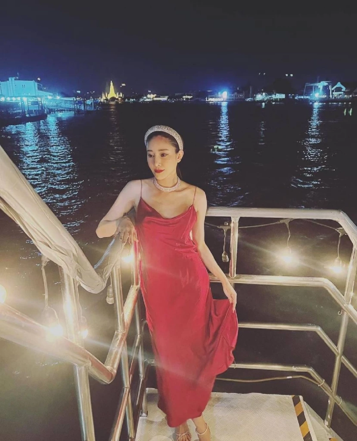 หลักฐานใหม่ ปม "แตงโม นิดา" เสียชีวิต รู้แล้วคืนเกิดเหตุไฟสะพาน ปิดกี่โมง?