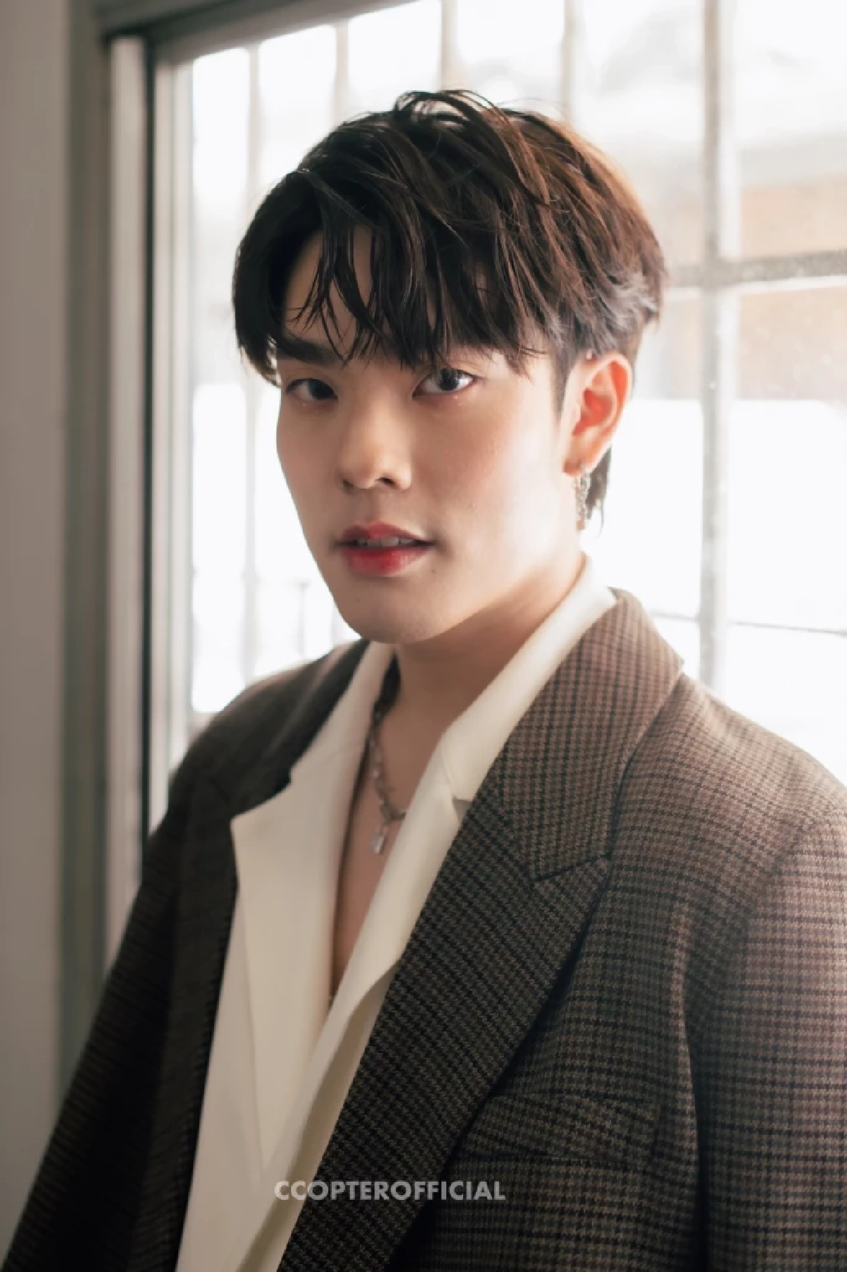 "คอปเตอร์ ภานุวัฒน์" ร่วมกับ แฟนคลับ มอบเงิน 170,000 บาท สร้างอาคารเรียน