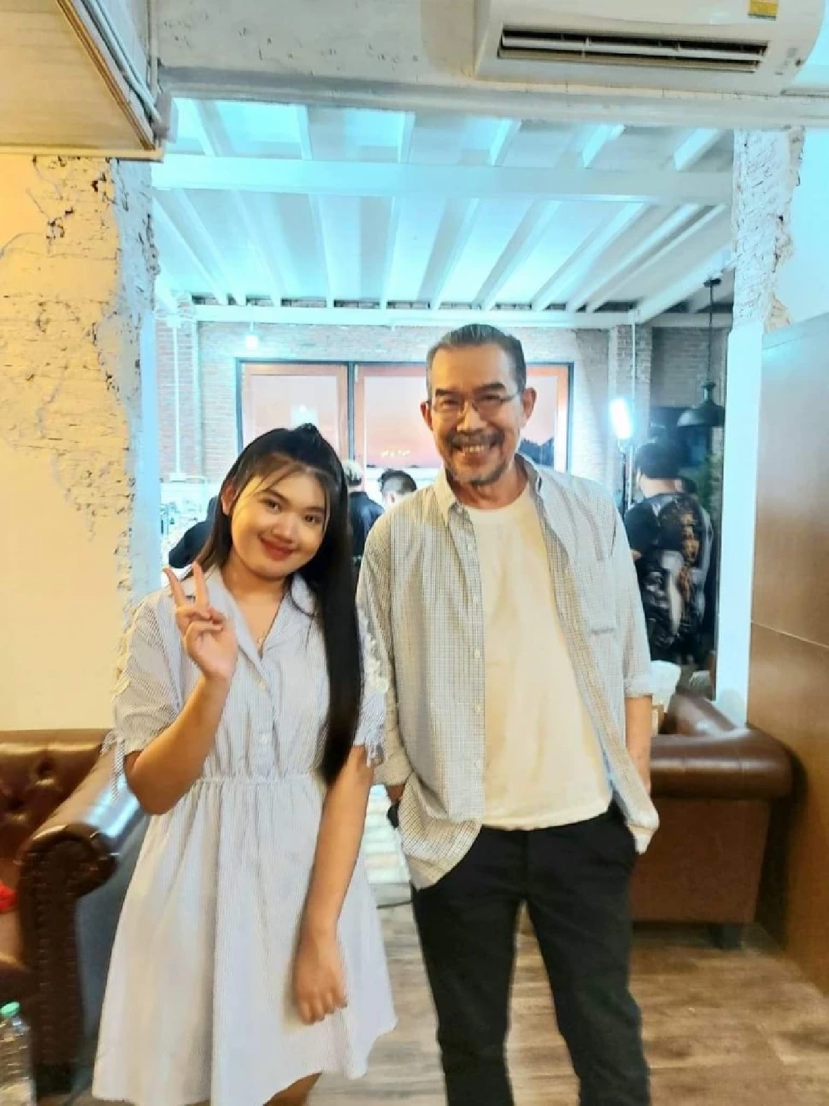 "ชรัส เฟื่องอารมณ์" ชวนชมละครกึ่งสารคดีที่ให้ประโยชน์เรื่องการดูแลสุขภาพ