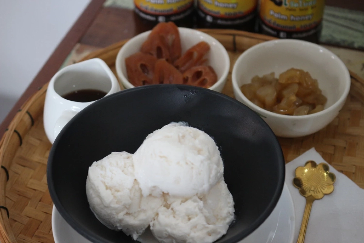 หลากเมนูคลายร้อน ลอนตาล "ตาลโตนด" ของดี วัดโบสถ์