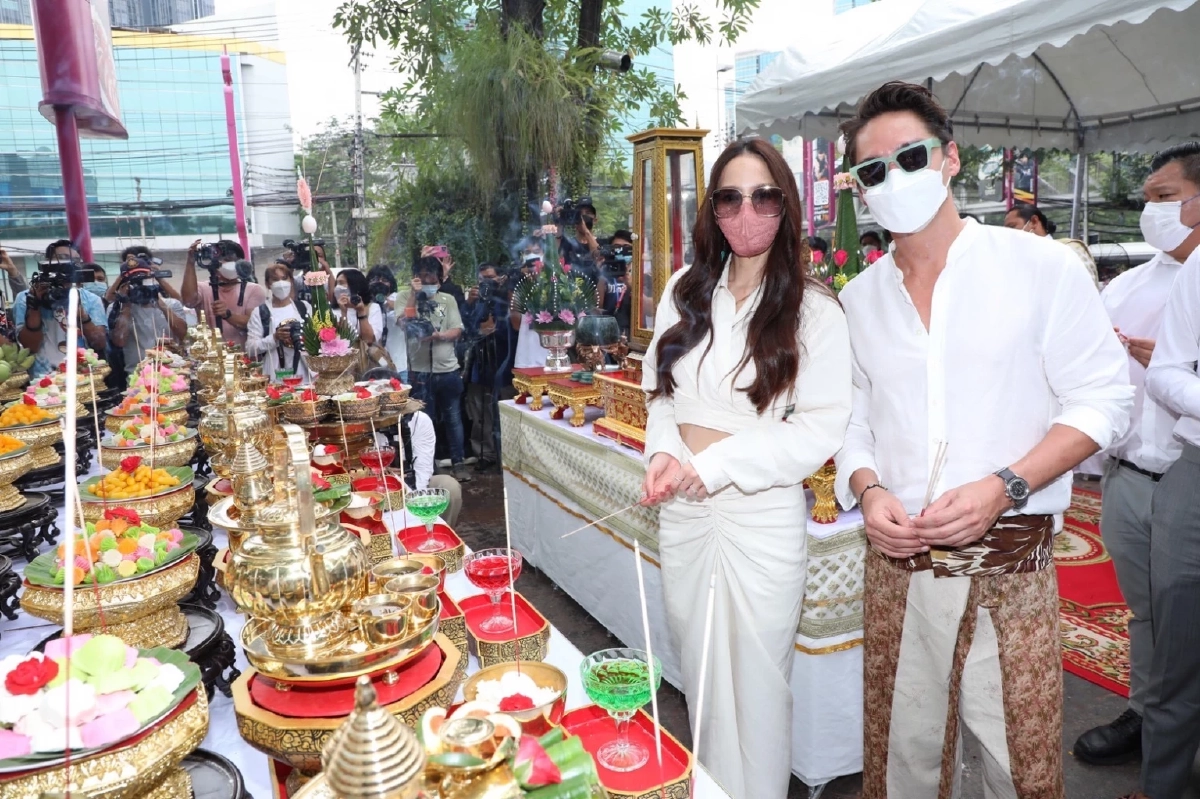 เปิดเรื่องราวภาพยนตร์ \"ทิดน้อย 2565\" ทำ \"อั้ม-พัชราภา\" หวนคืนจอเงินในรอบ 7 ปี
