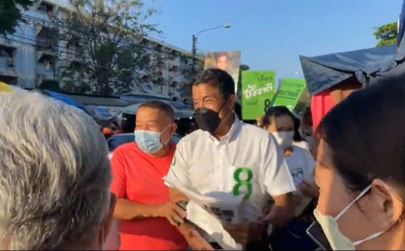 สองผู้สมัครฯ "ผู้ว่าฯกทม." ลงพื้นที่  "หาเสียงเลือกตั้ง" คึกคัก
