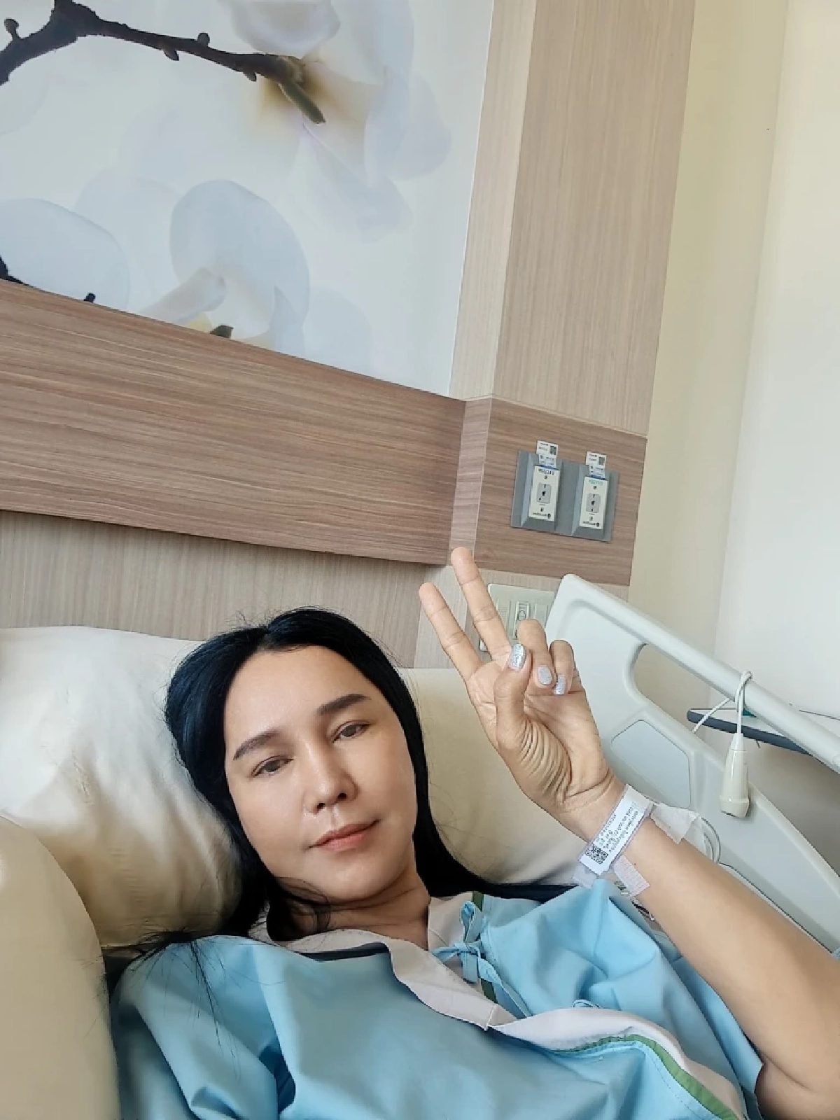 เผยแล้ว เกิดอะไรขึ้นกับ  "ส้มเช้ง สามช่า" จนต้องแอดมิต รพ. ปวดสลักเพชร