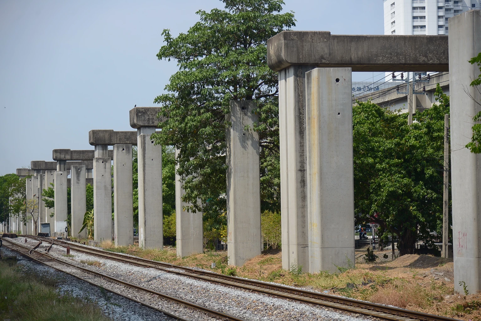 "พีระพันธ์ุ" ลา "พลังประชารัฐ" หลังจบค่าโง่ "โฮปเวลล์"