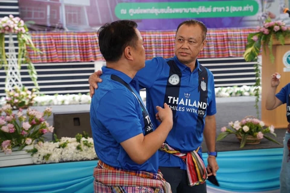 ครูใหญ่เนวิน ยังเป็นกุนซือให้อนุทิน