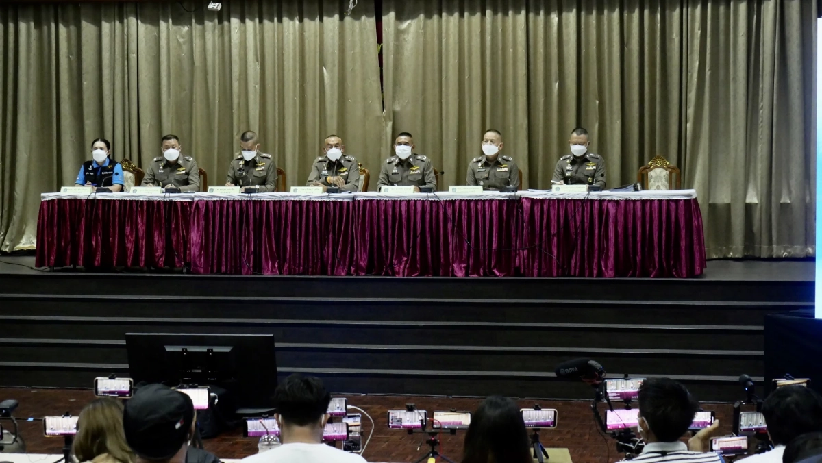 แก๊งทนายดังจะแตกไหม ? หลังเห็นต่างคดี "แตงโม" ล่าสุด รัชพล โพสต์ฟาดตำรวจอีก