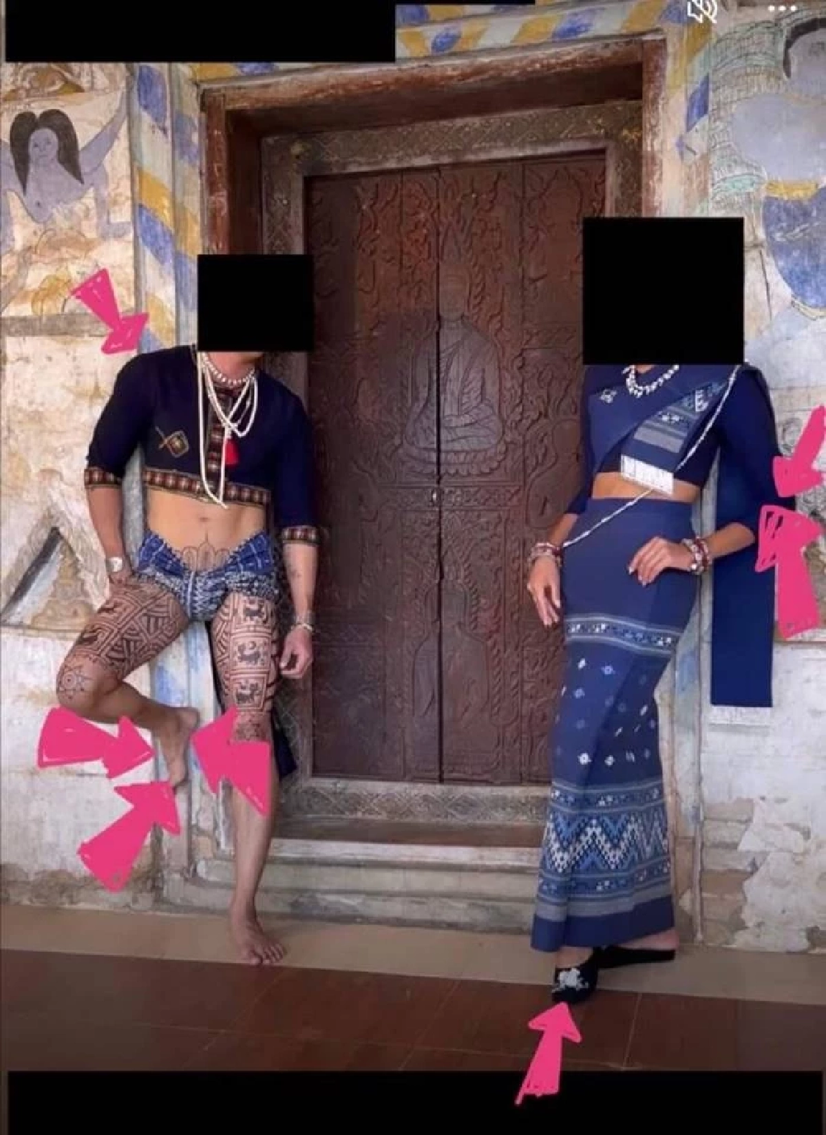 เหมาะสมหรือไม่ นายแบบนางแบบ ยืนโพสต์ท่า ใช้เท้ายันโบสถ์ 100 ปี