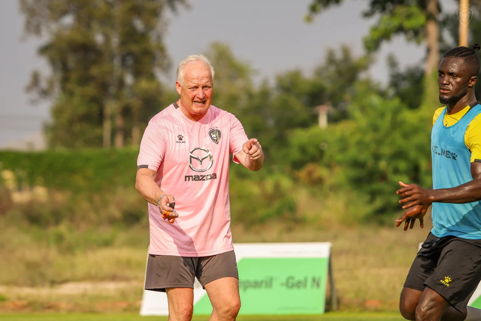 ฟันธงไทยลีก  