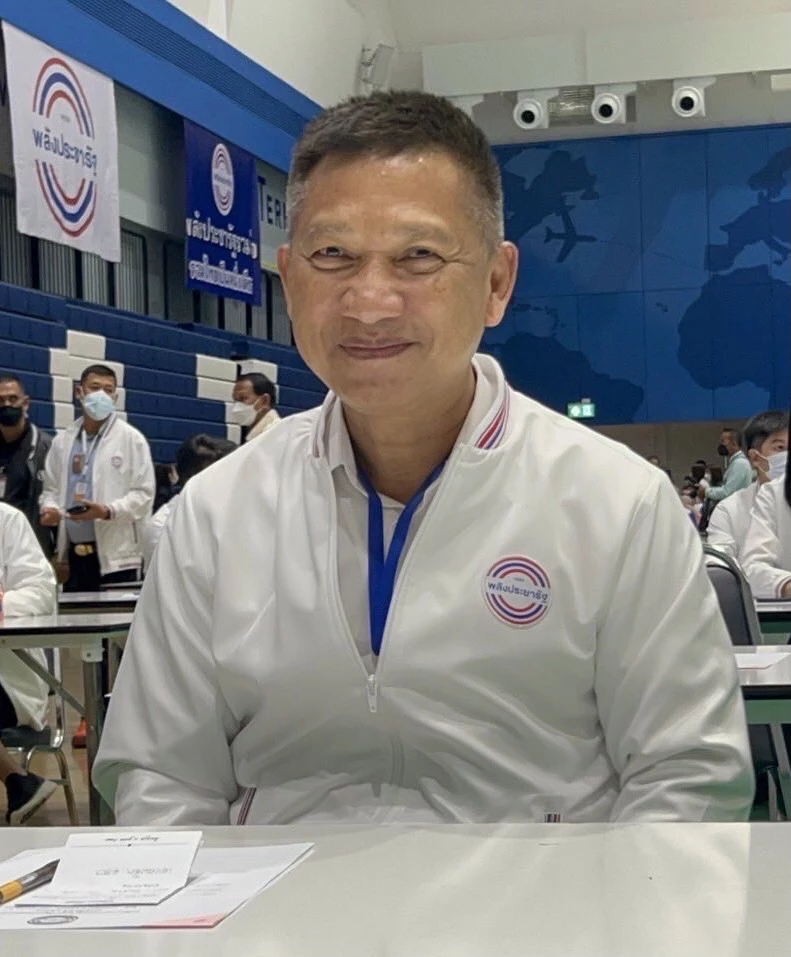 พล.อ.ธัญญา เกียรติสาร แม่ทัพอีสานพลังประชารัฐ