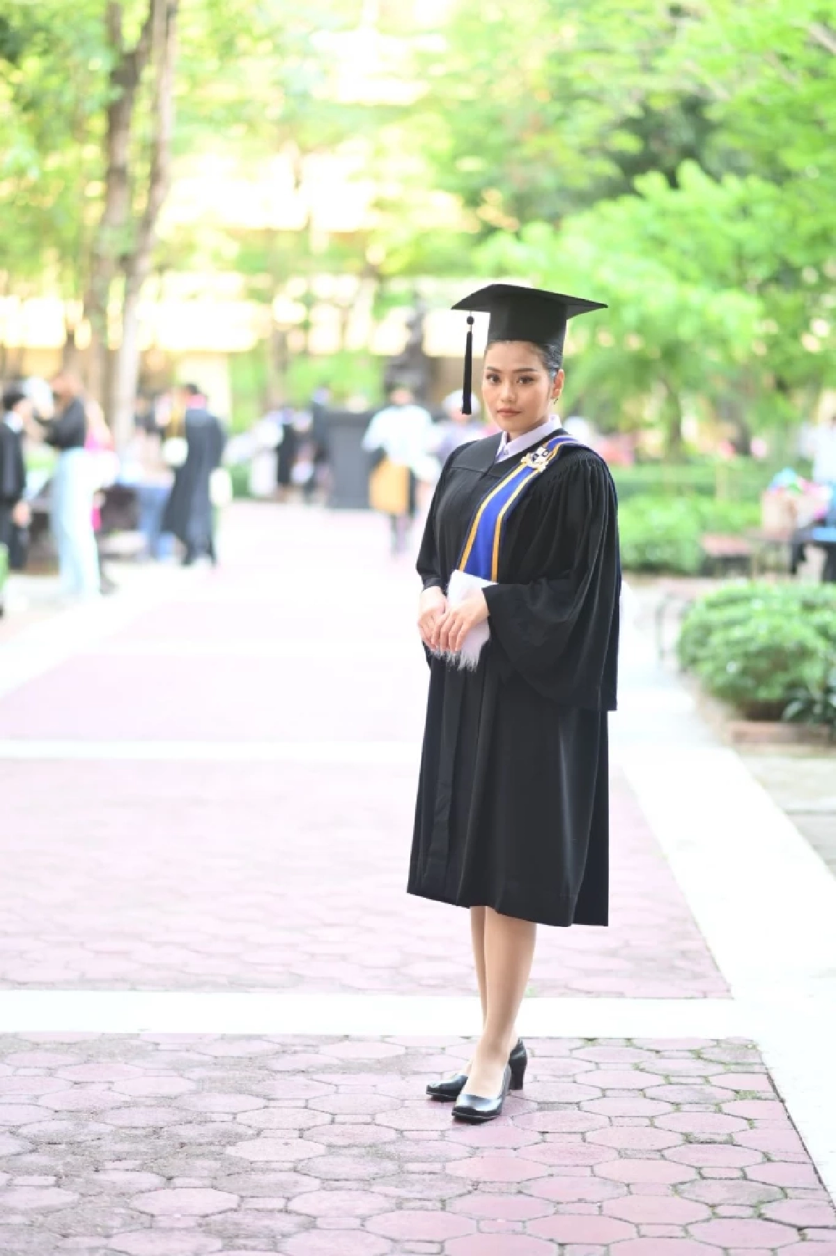 "ธัญญ่า อาร์สยาม" ภูมิใจ คว้าปริญญาคนแรกของครอบครัว
