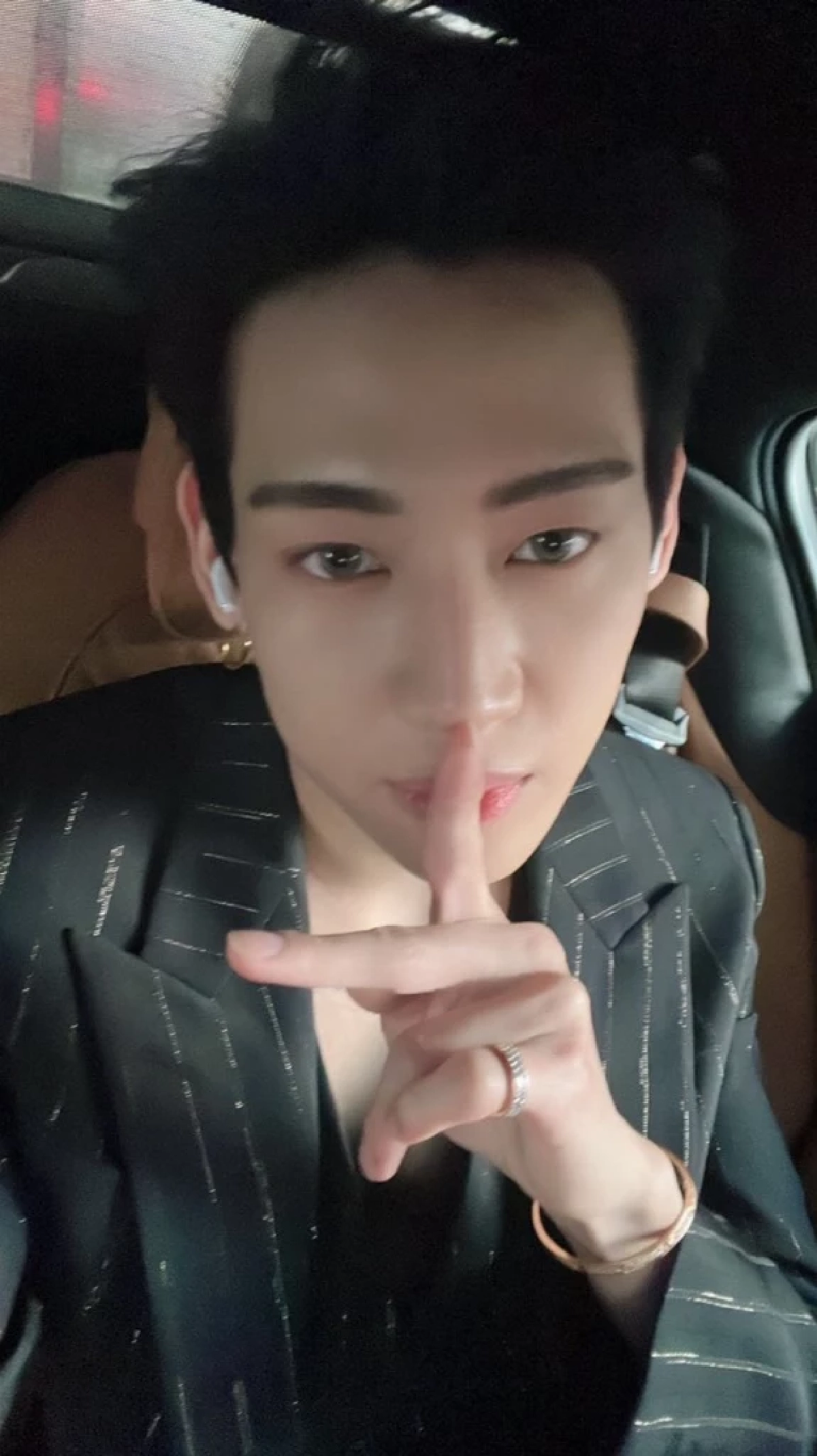 "แบมแบม" รับเสียใจปม "มดดำ" พร้อมบอกอยากเจอกลางรายการโหนกระแส