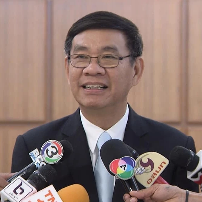 คลิป "โควตาหวย" พ่นพิษ "แรมโบ้อีสาน" โบกมือลา "รวมไทยสร้างชาติ"