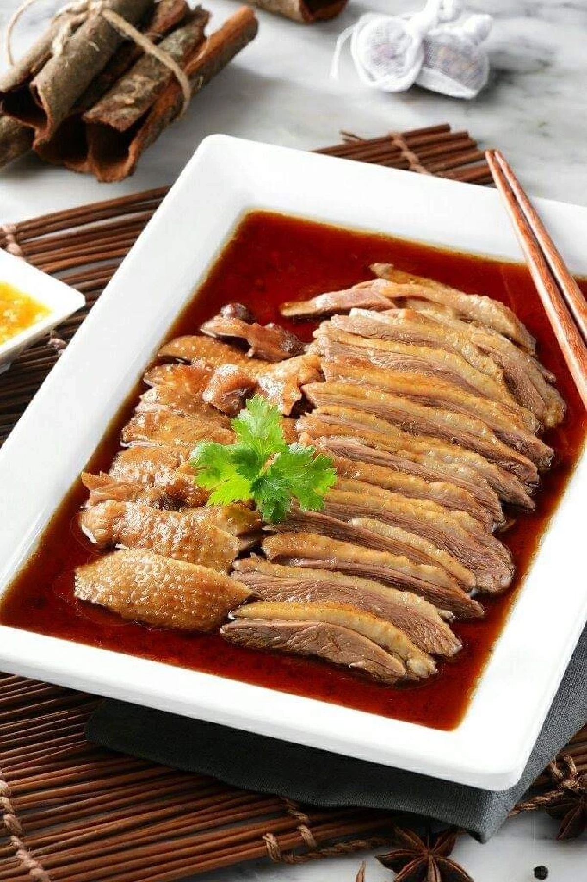 20 ร้านอาหารรอบกรุง ครองความอร่อยคู่คนไทยกว่า 5 ทศวรรษ