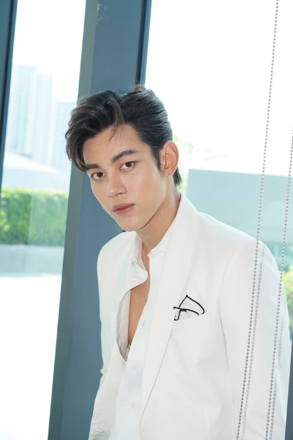 จากใจ\"แชป ศุภชีพ\" กับบท\"นาวี\"คุณชายปากแจ๋ว พร้อมชวนดูตอนจบ สูทรักนักออกแบบ