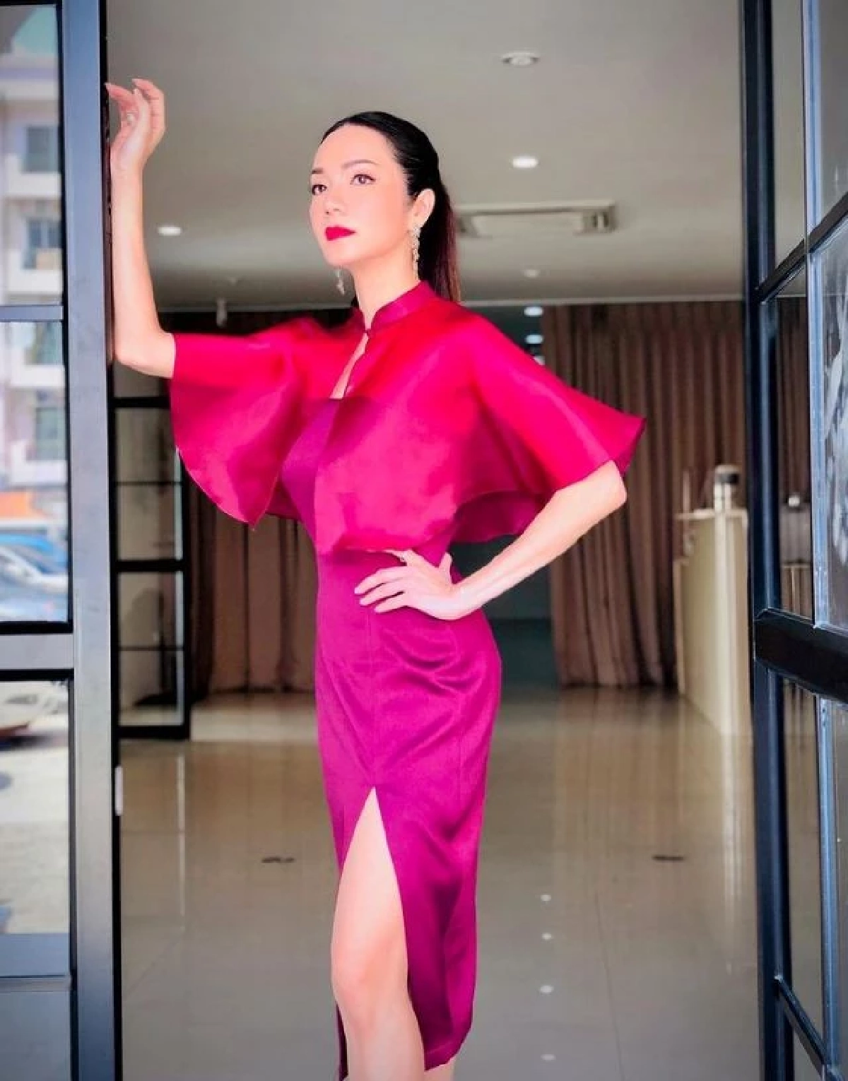 ส่องเมนต์ "อ๋อม สกาวใจ"หลังโพสต์ถามรัฐ ถึงนโยบายเศรษฐกิจ ช่วย ปชช. แบบไหน