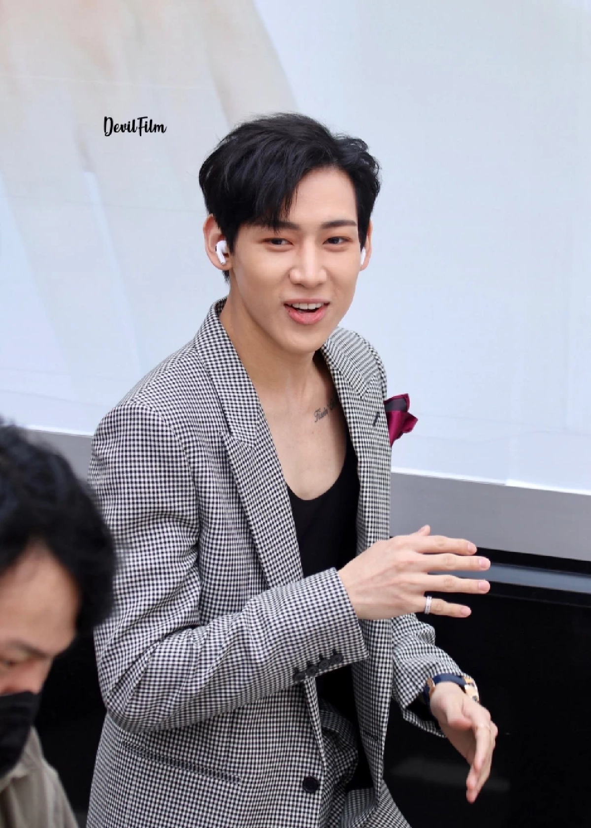 "แบมแบม" รับเสียใจปม "มดดำ" พร้อมบอกอยากเจอกลางรายการโหนกระแส