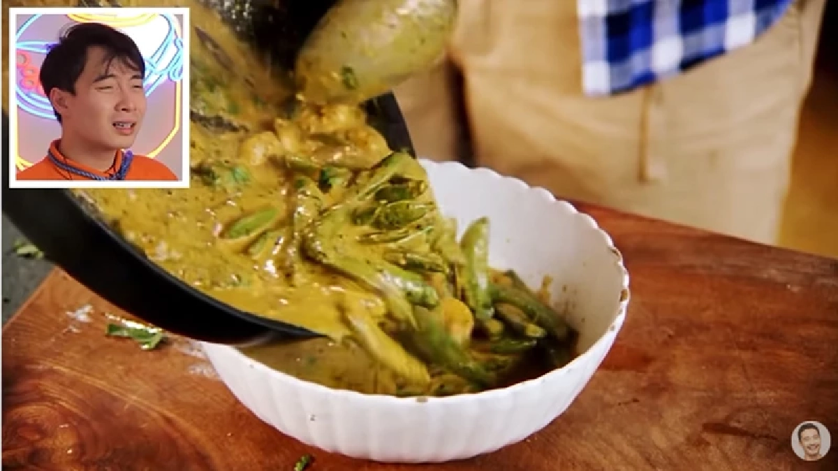 เมื่อ เจมี่ โอลิเวอร์ เชฟระดับโลก โชว์ทำพะแนงไทย แต่ใส่โชยุ กับ ซอสมะเขือเทศ