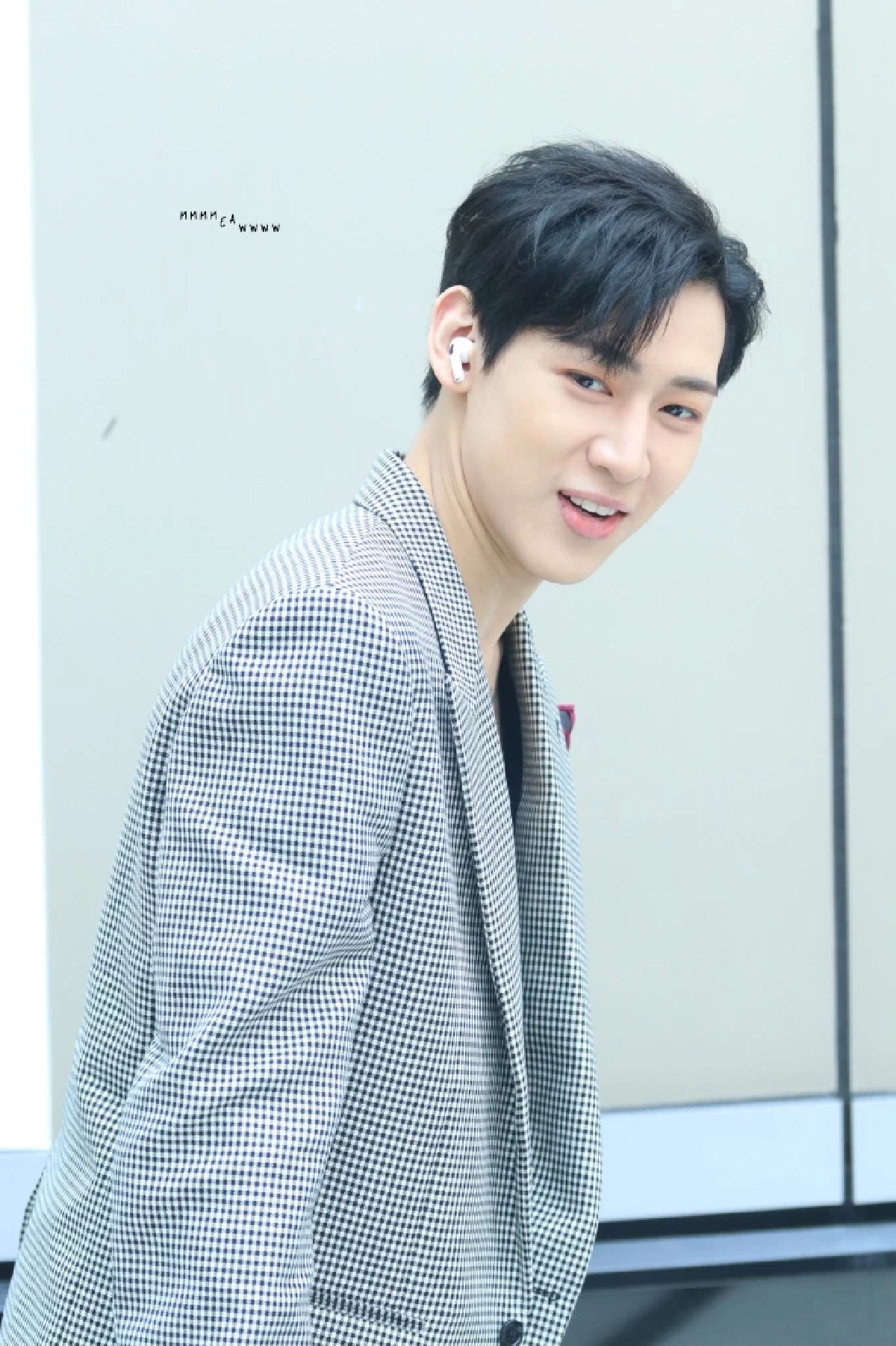 "แบมแบม" รับเสียใจปม "มดดำ" พร้อมบอกอยากเจอกลางรายการโหนกระแส