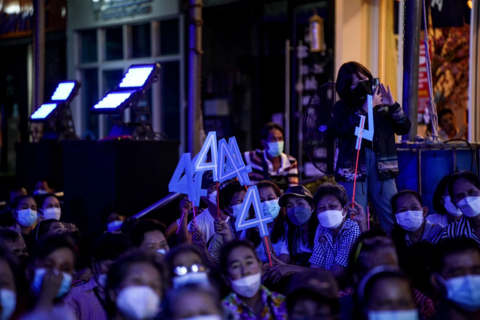 ความในใจของพี่เอ้ สุชัชวีร์  กับการลงพื้นที่เขตบางขุนเทียน