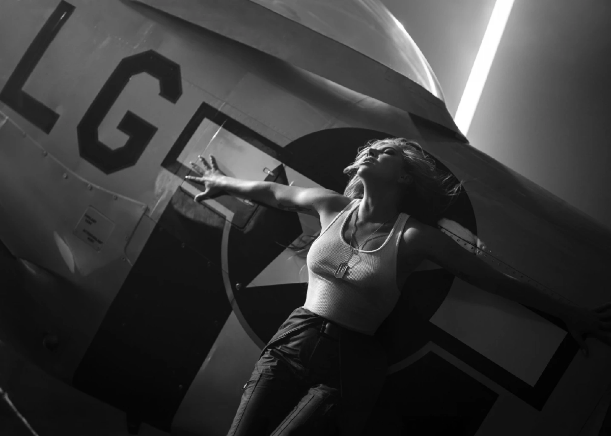 "Lady Gaga" โชว์พลังเสียงซิงเกิลใหม่ Hold My Hand ประกอบหนัง Top Gun: Maverick