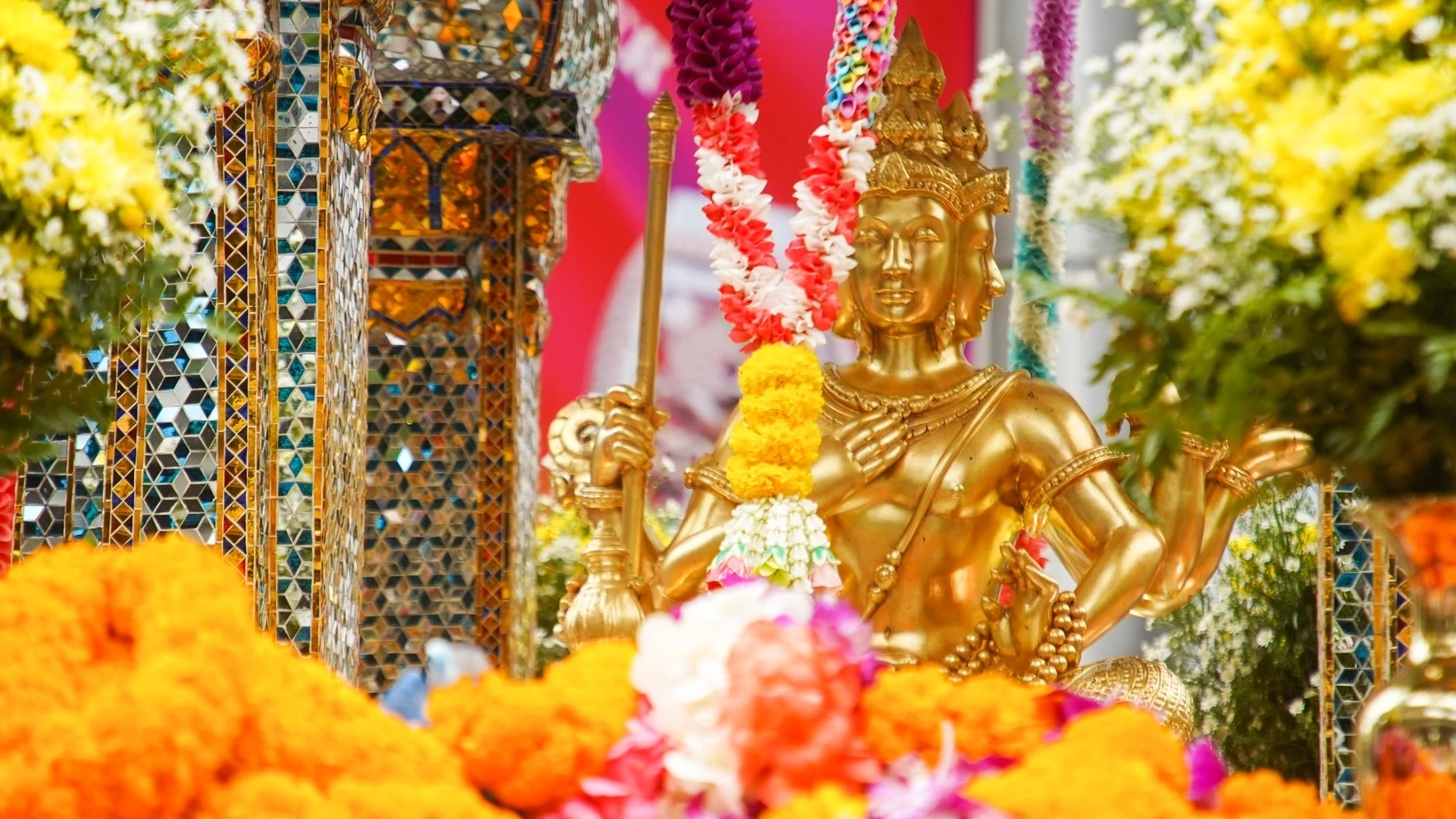 เช็ค 8 สถานที่มูเตลู เสริมความปัง 