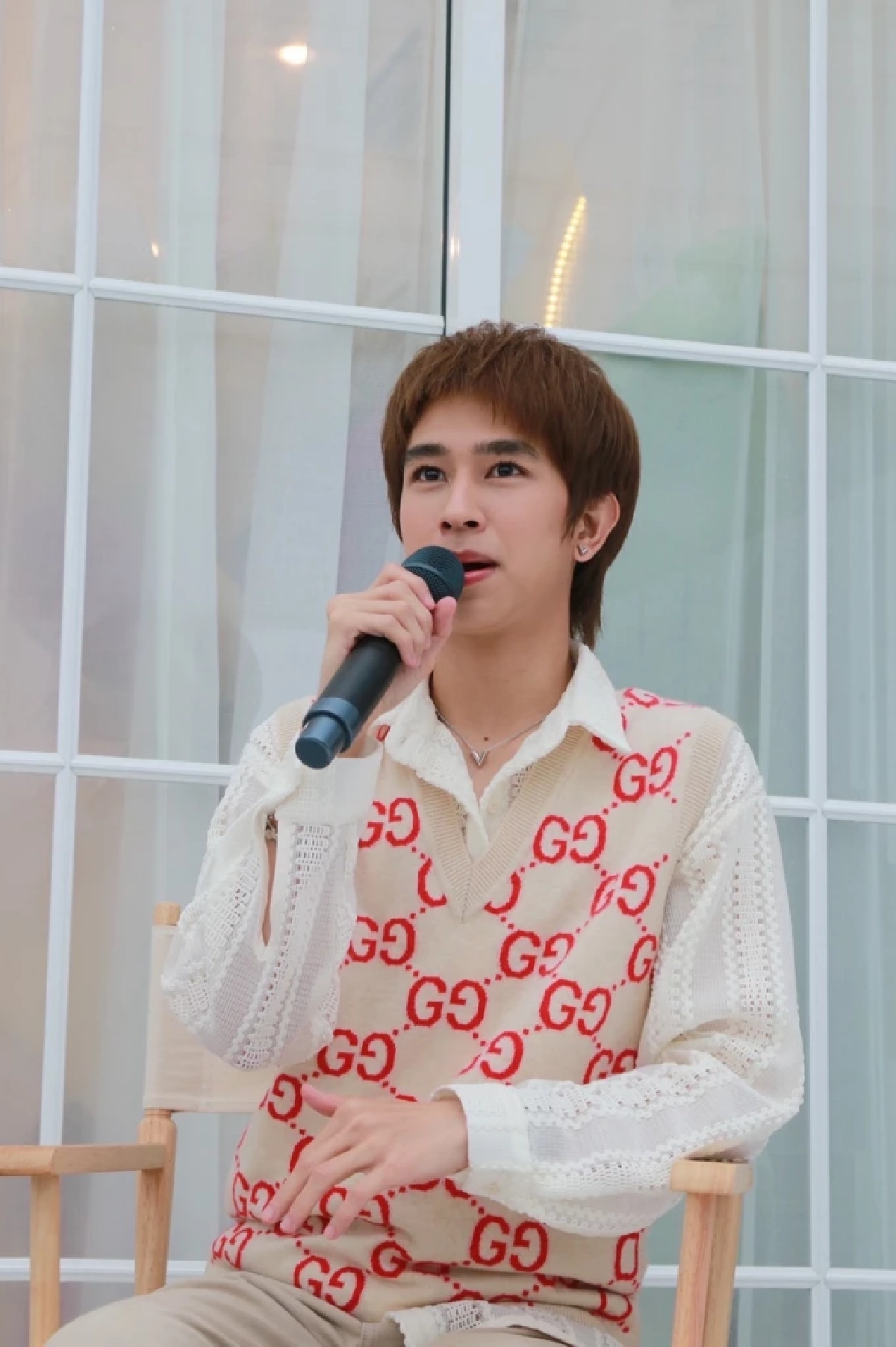 "ฟลุ้ค ณธัช" ทุบกระปุก เปิดร้านเป็นของขวัญวันเกิด แลนด์มาร์ครวมแฟนคลับ