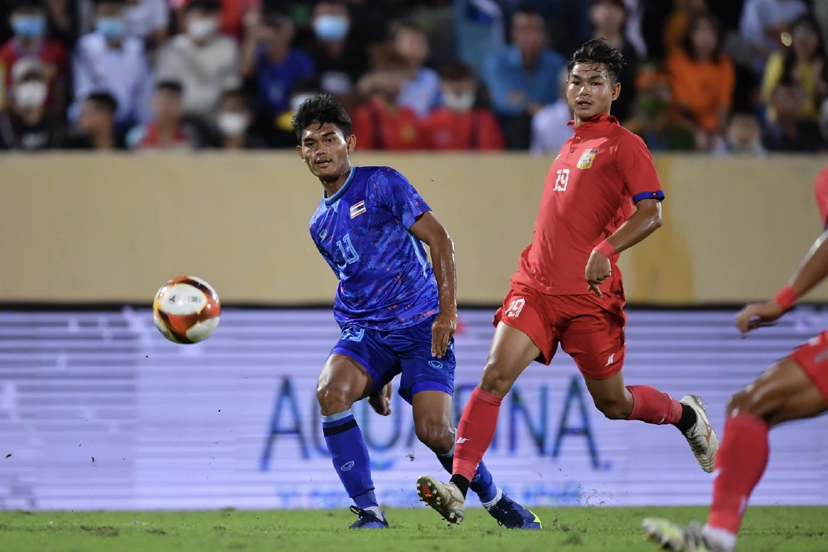 "ฟุตบอลทีมชาติไทย" เก็บชัย  สปป.ลาว ยึดจ่าฝูงกลุ่ม - ลิ่ว 4  ทีม "ซีเกมส์ 2021"