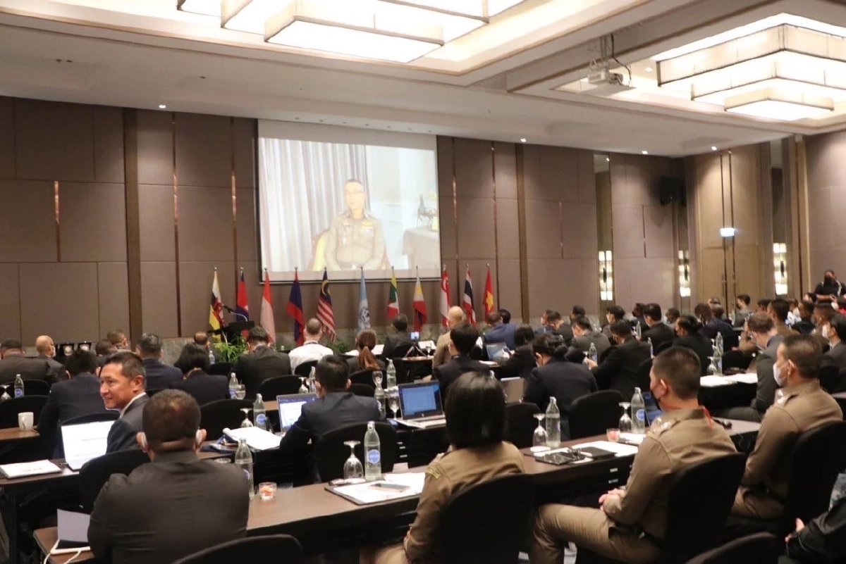 "บิ๊กเด่น" รอง ผบ.ตร.จับมือตำรวจสากล หารือแนวทางปราบปรามโจร "ออนไลน์"