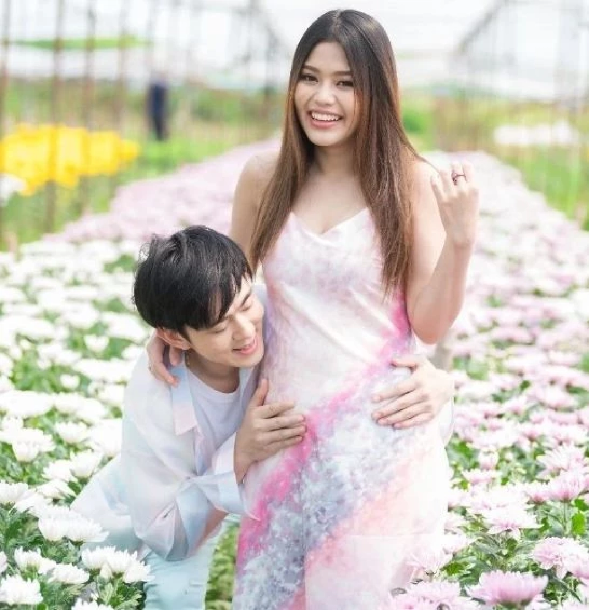 ยังไง "อ๊อฟ - ธัญญ่า" กำลังจะมีทายาทเหรอ ชาวเน็ตแห่ยินดีแล้วนะ ลุ้นมากจริง ๆ