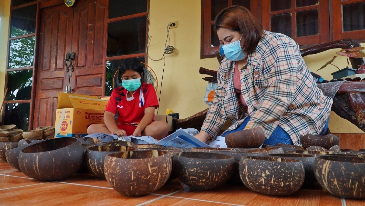 เมื่อ "กะลามะพร้าว" กลับมาเป็นสินค้า ที่สนใจของตลาดสุขภาพอีกครั้ง