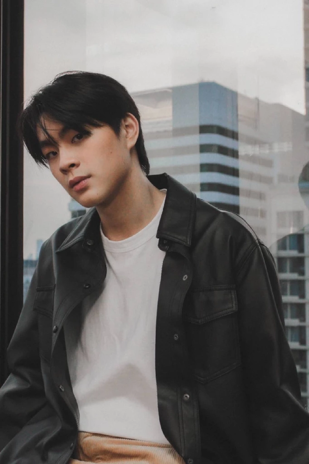 ใครคือหนุ่มรุ่นน้อง เพื่อนใหม่ "นุ่น วรนุช" ควงกันโชว์สเต็ป บนลานไอซ์สเกต
