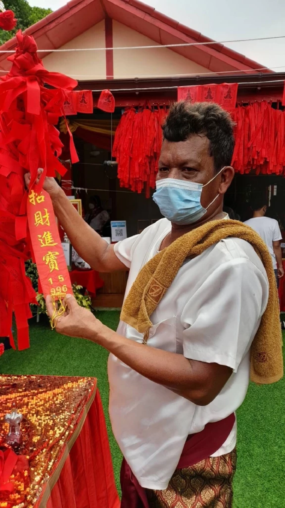 วันหยุดยาว แห่ไหว้จ้าวทรัพย์ "ชลบุรี" ขอพลังใจ โชคลาภ โชคดี